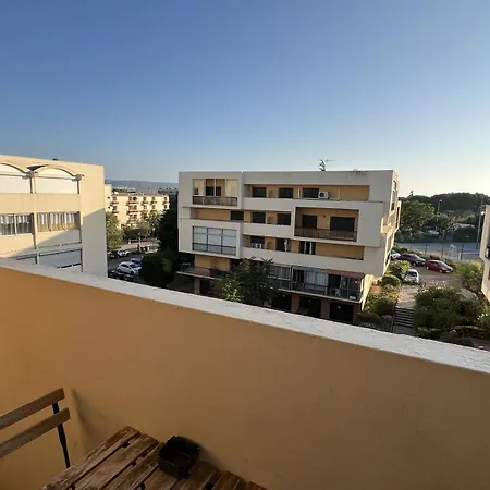 Douillet, Les Bains, A Deux Pas De La Cure Et De La Lejlighed Balaruc-les-Bains